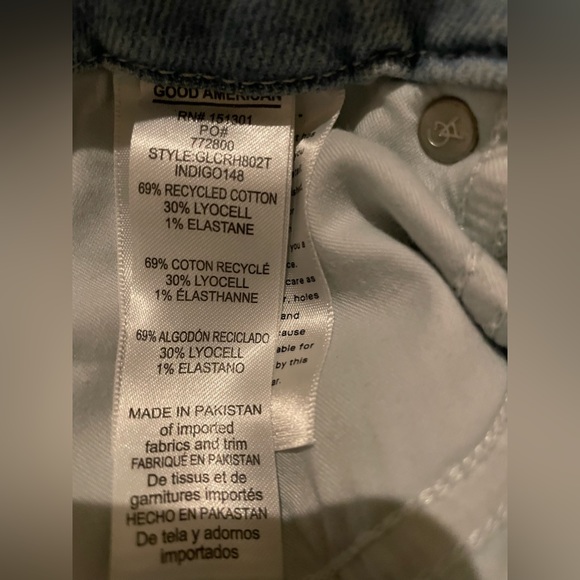 NWT Good American Good Legs Crop Skinny Distressed Raw Hem Light Blue Size 6 - Picture 8 of 14